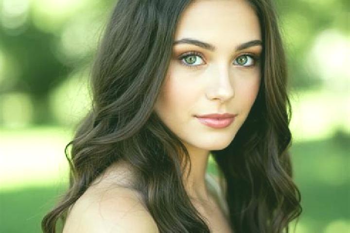 Isabella, 22, a brunette hazel-eyed asian companion based in Ivanhoe. Offering Duos, Girlfriend Experience, Party Girl, Tantra. Available for incall and outc...