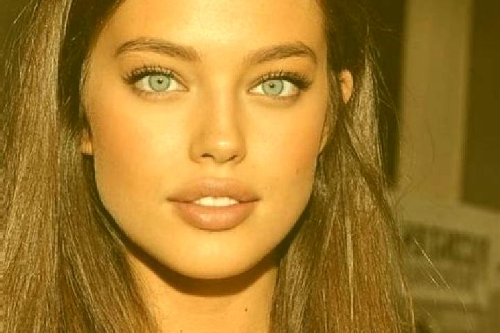 Isabella, 22, a chestnut blue-eyed caucasian companion based in Fagundes. Offering Girlfriend Experience, A-Level, Dinner Date, Travel Companion. Available f...