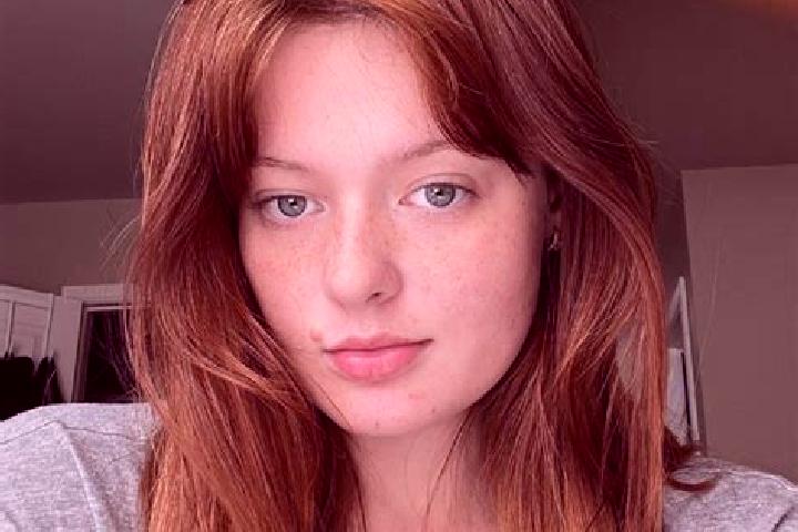 Isabella, 22, a dark blonde amber-eyed mixed companion based in Walcott. Offering Couples, Deep French Kissing, Prostate Massage, Massage, Tantra. Available ...
