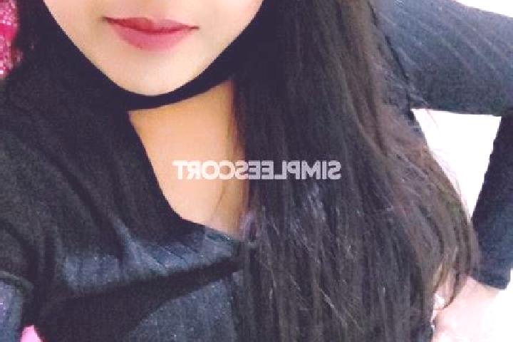 Isabella, 22 — Escort in Limodra, India