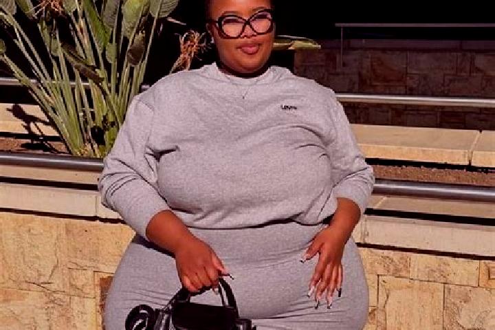 Isabella, 22 — Escort in Mamafubedu, South Africa