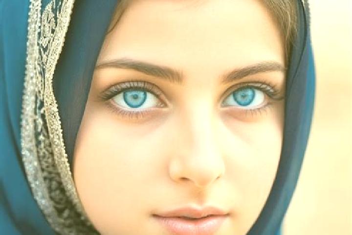Isabella, 23, a auburn blue-eyed middle eastern companion based in Dasizhan. Offering Domination, Fetish. Available for incall and outcall, overnight booking...