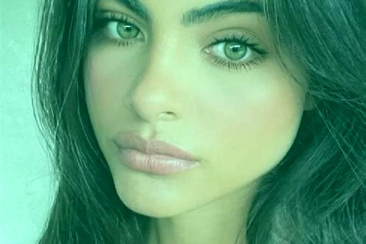Isabella, 23, a black green-eyed indian companion based in Luming. Offering Overnight, Prostate Massage, Girlfriend Experience. Available for incall and outc...