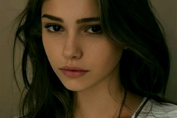 Isabella, 23, a chestnut grey-eyed slavic companion based in Bazou. Offering Duos, Massage, Fetish. Available for incall and outcall, overnight bookings avai...