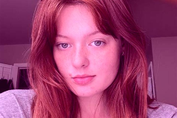 Isabella, 23, a red grey-eyed mixed companion based in Oberrieden. Offering Roleplay, GFE, Fetish, Domination. Available for incall and outcall, overnight bo...