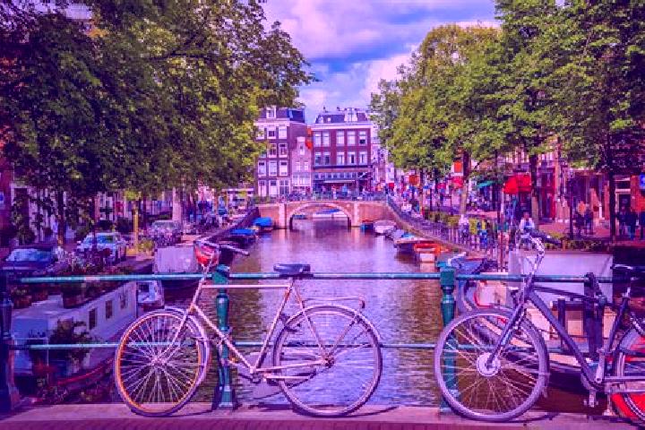 Isabella, 23 — Escort in Amsterdam, Netherlands