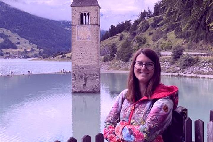 Isabella, 23 — Escort in Curon Venosta, Italy