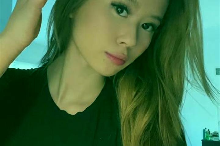 Isabella, 23 — Escort in Kasli, Russia