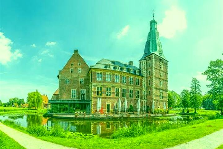Isabella, 23 — Escort in Ladbergen, Germany
