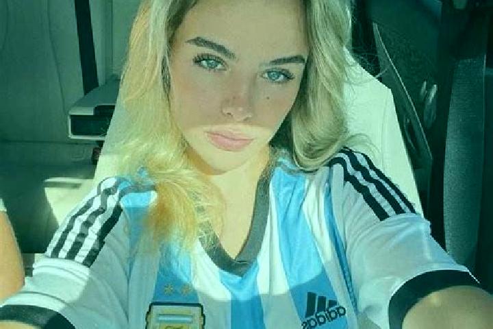 Isabella, 23 — Escort in Minga Pora, Paraguay