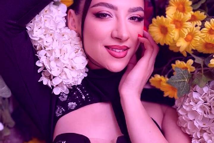 Isabella, 23 — Escort in Sadu, Romania