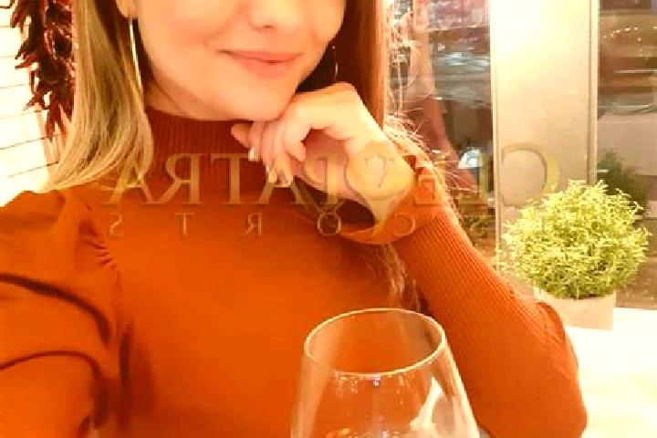 Isabella, 24, a auburn amber-eyed caribbean companion based in Guelyazi. Offering Couples, GFE, Dinner Date, OWO, BDSM. Available for incall and outcall, day...