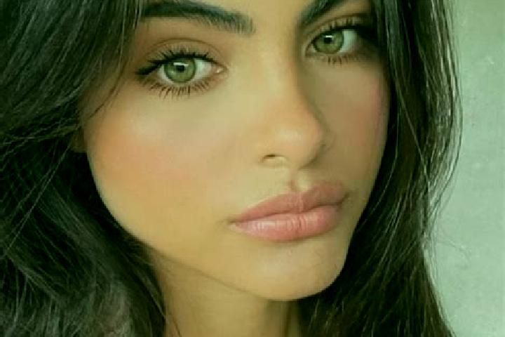 Isabella, 24, a black blue-eyed indian companion based in Bernin. Offering Girlfriend Experience, Overnight, Dinner Date. Available for incall and outcall, d...