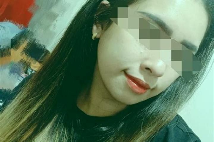 Isabella, 24, a black grey-eyed asian companion based in Stithians. Offering Dinner Date, Prostate Massage, Overnight, Fetish, Tantra. Available for incall a...