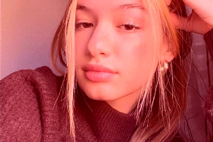 Isabella, 24, a blonde brown-eyed mixed companion based in Hadambu. Offering Duos, CIM, Party Girl, Couples, Roleplay. Available for incall and outcall, over...