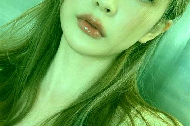 Isabella, 24, a brunette amber-eyed asian companion based in Phanom Phrai. Offering Couples, Party Girl, Travel Companion, Prostate Massage. Available for in...