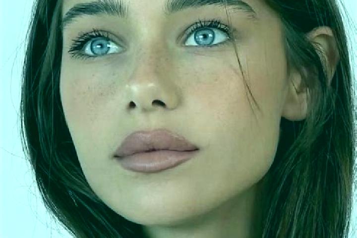 Isabella, 24, a brunette brown-eyed mediterranean companion based in Villamedianilla. Offering Tantra, Deep French Kissing, Domination. Available for incall ...