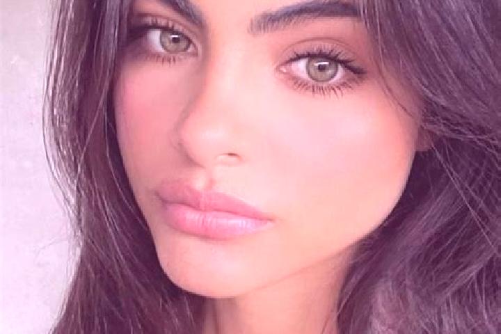 Isabella, 24, a brunette green-eyed european companion based in Heather. Offering CIM, Girlfriend Experience, A-Level, Couples, Overnight. Available for inca...
