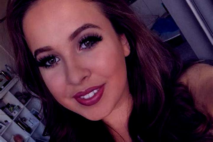 Isabella, 24, a chestnut brown-eyed mixed companion based in Pelican Rapids. Offering CIM, Massage, Travel Companion, GFE. Available for incall and outcall, ...