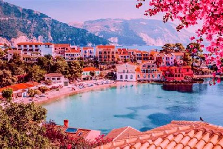 Isabella, 24 — Escort in Dendrochori, Greece