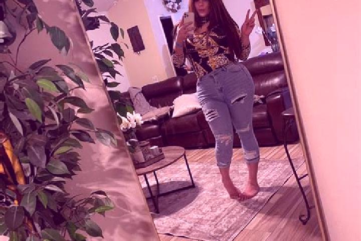 Isabella, 24 — Escort in Jena, United States