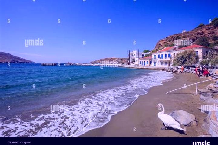 Isabella, 24 — Escort in Ormos Korthiou, Greece