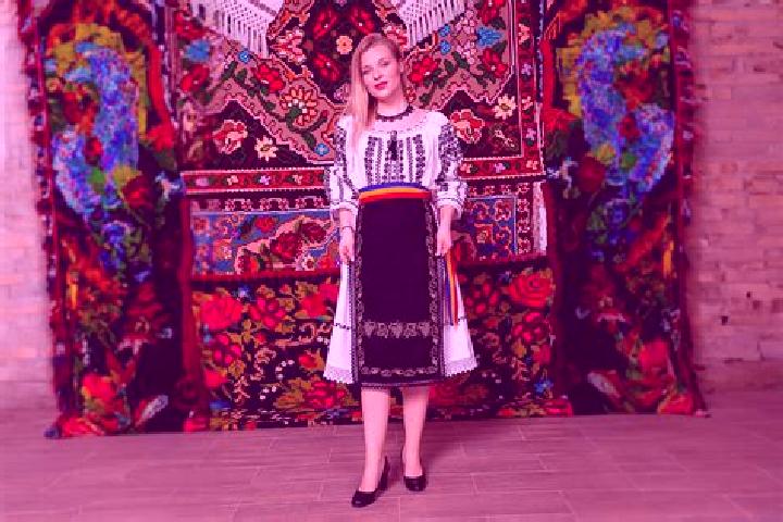 Isabella, 24 — Escort in Salva, Romania