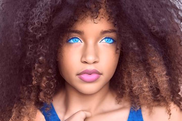 Isabella, 25, a black blue-eyed mixed companion based in Paras. Offering GFE, Overnight, Erotic Massage, Girlfriend Experience. Available for incall and outc...
