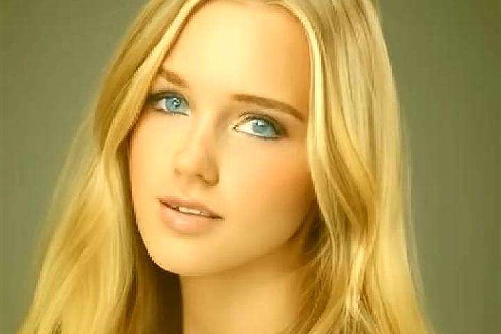 Isabella, 25, a blonde brown-eyed mediterranean companion based in Mikhaylov. Offering Roleplay, A-Level. Available for incall and outcall, day and evening d...