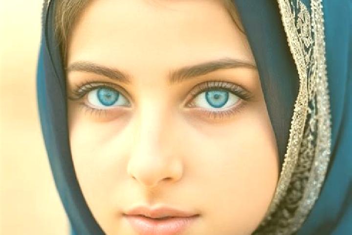 Isabella, 25, a blonde grey-eyed middle eastern companion based in Bouoissue. Offering Roleplay, Overnight, Prostate Massage, Couples, OWO. Available for inc...