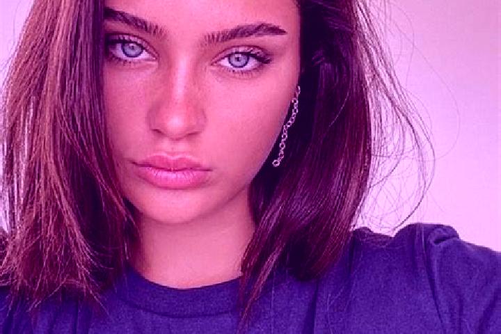 Isabella, 25, a brunette brown-eyed mediterranean companion based in Saltangara. Offering CIM, Prostate Massage, Striptease. Available for incall and outcall...