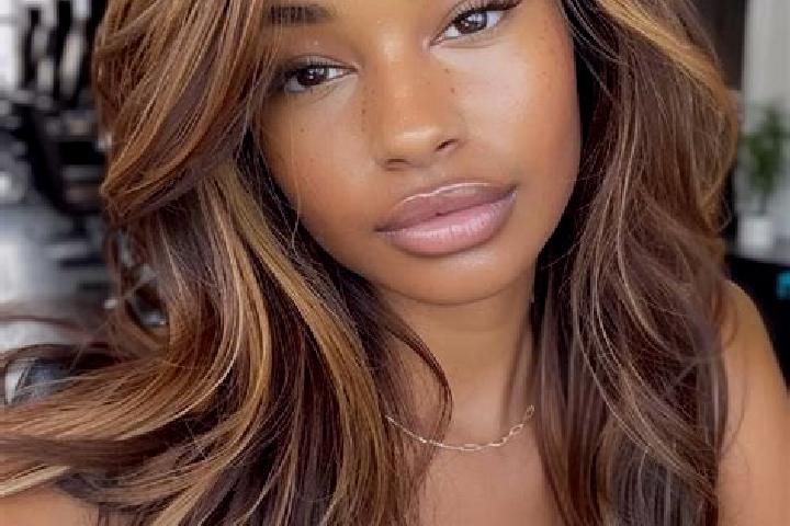 Isabella, 25, a dark blonde brown-eyed mediterranean companion based in Buje. Offering Erotic Massage, GFE, Travel Companion. Available for incall and outcal...
