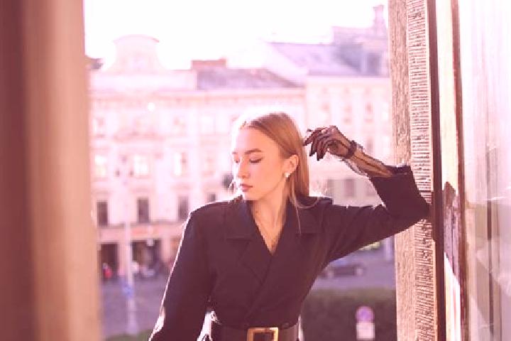 Isabella, 25 — Escort in Krakovets, Ukraine