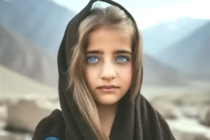 Isabella, 26, a blonde grey-eyed middle eastern companion based in Bugabita Arriba. Offering OWO, Massage, Travel Companion, A-Level. Available for incall an...
