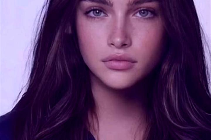 Isabella, 26, a brunette blue-eyed mixed companion based in Palwal Rural. Offering Domination, Party Girl, Prostate Massage. Available for incall and outcall...