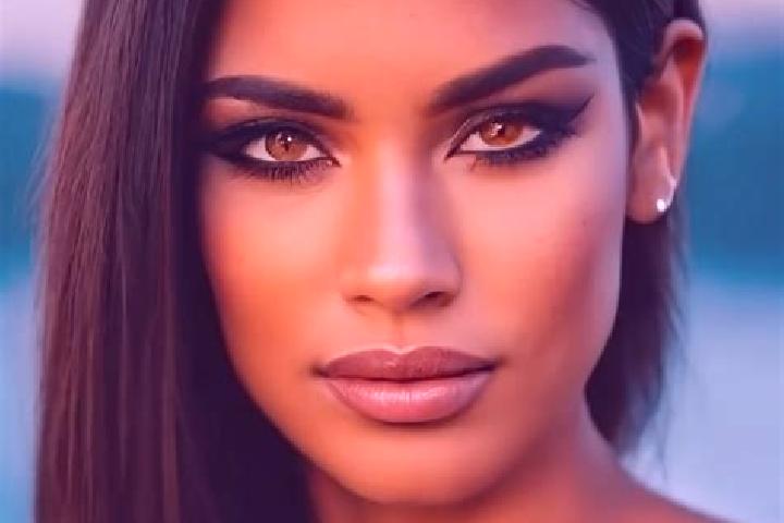 Isabella, 26, a red brown-eyed latina companion based in La Gorgue. Offering CIM, Girlfriend Experience, Striptease, GFE. Available for incall and outcall, d...