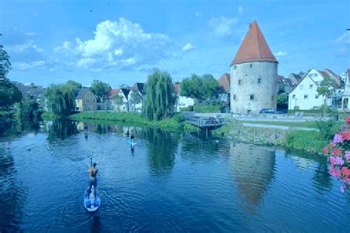 Isabella, 26 — Escort in Hofen an der Enz, Germany