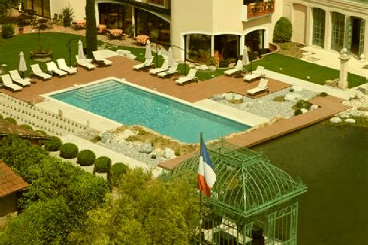 Isabella, 26 — Escort in Pont-de-Vaux, France