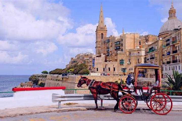 Isabella, 26 — Escort in Swieqi, Malta