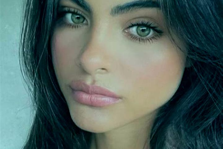 Isabella, 27, a black amber-eyed indian companion based in Pampigny. Offering A-Level, CIM, Dinner Date, Duos. Available for incall and outcall, day and even...