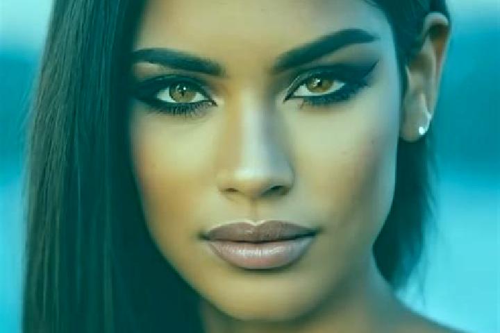 Isabella, 27, a black dark-eyed latina companion based in Sarbhog. Offering Dinner Date, Overnight, Massage, Fetish. Available for incall and outcall, day an...