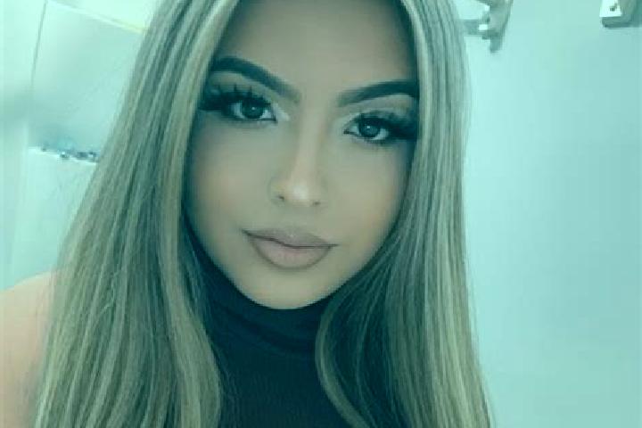 Isabella, 27, a blonde brown-eyed latina companion based in Ingram. Offering Deep French Kissing, Duos, Tantra, GFE. Available for incall and outcall, day an...