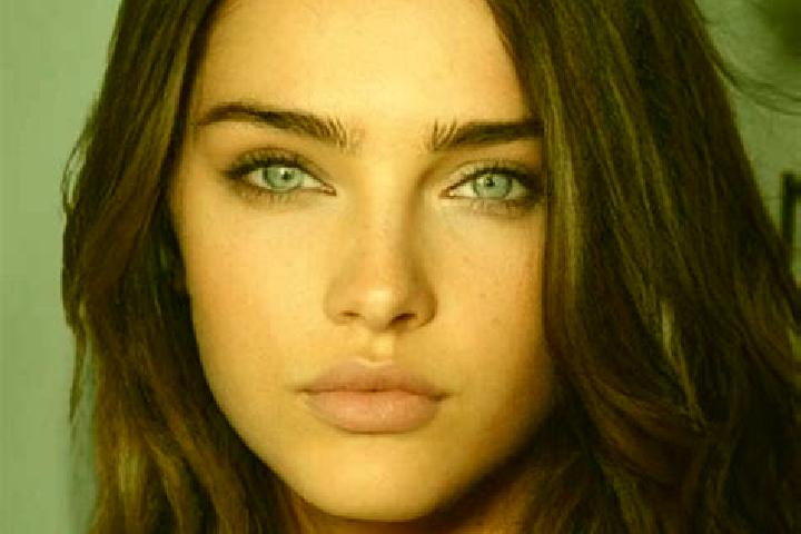 Isabella, 27, a brunette brown-eyed mediterranean companion based in Pias. Offering Fetish, BDSM, Roleplay, OWO. Available for incall and outcall, overnight ...