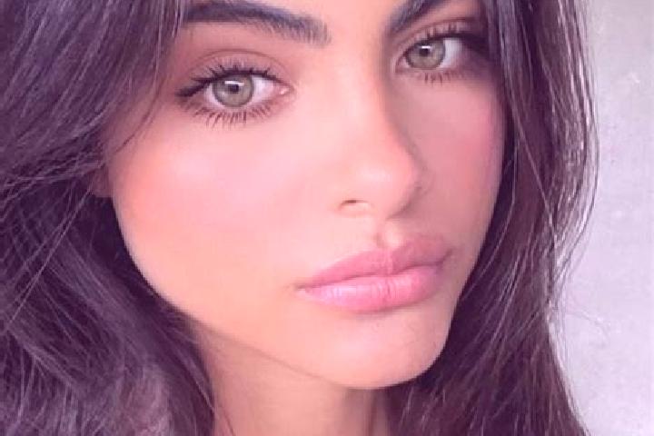 Isabella, 27, a brunette green-eyed middle eastern companion based in Esperance Trebuchet. Offering Overnight, Deep French Kissing, CIM, Tantra. Available fo...