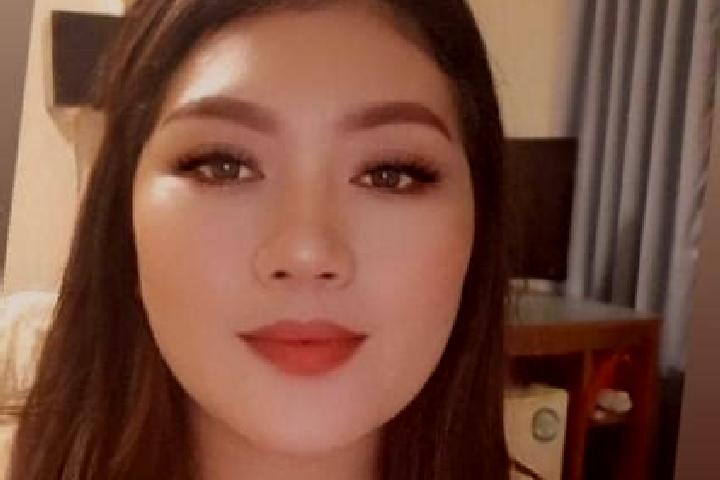 Isabella, 27, a brunette grey-eyed asian companion based in Bishan. Offering 69, Massage, Girlfriend Experience. Available for incall and outcall, overnight ...