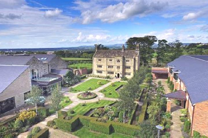 Isabella, 27 — Escort in Pott Shrigley, United Kingdom
