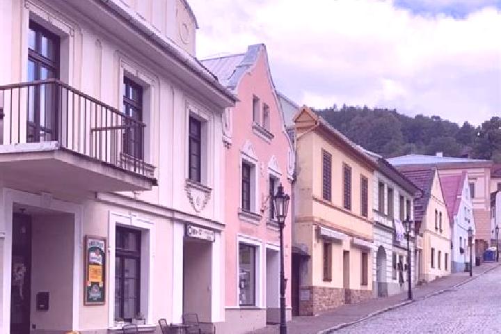 Isabella, 27 — Escort in Stramberk, Czech Republic