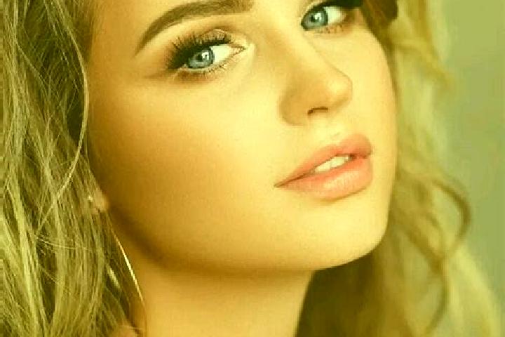 Isabella, 28, a dark blonde blue-eyed mediterranean companion based in Odai. Offering 69, BDSM, CIM. Available for incall and outcall, overnight bookings ava...