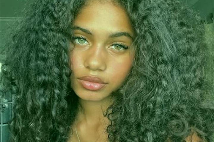 Isabella, 28, a red blue-eyed ebony companion based in Rollwitz. Offering Striptease, GFE, Overnight, Erotic Massage. Available for incall and outcall, day a...