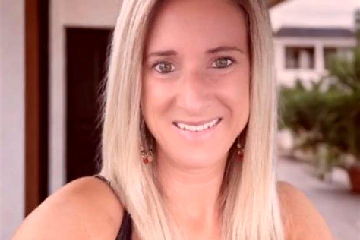Isabella, 28 — Escort in Peltre, France